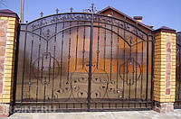 Паркани з полікарбонату