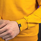 Жовтий унісекс світшот Pobedov з чорною наклейкою "Герб", фото 3