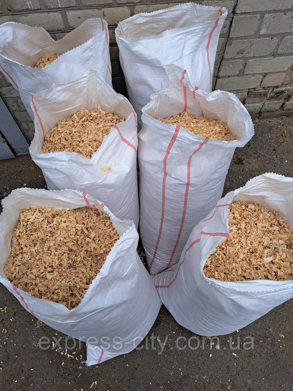 Сухе стружка (пілочки) хвойних порід у мішках 5 кг, на підстилку тваринам, фото 1