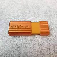 USB Flash флешка Б/У Verbatim 16 GB Store 'n' Go PinStripe