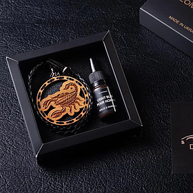 Ароматизатор в машину Скорпіон, знак зодіаку з світлого дерева