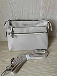 Сумка біла бежева жіноча стильна якісна на довгому ремінці, багато кишень, фото 3
