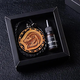 Ароматизатор в машину Козеріг, знак зодіаку, з світлого дерева