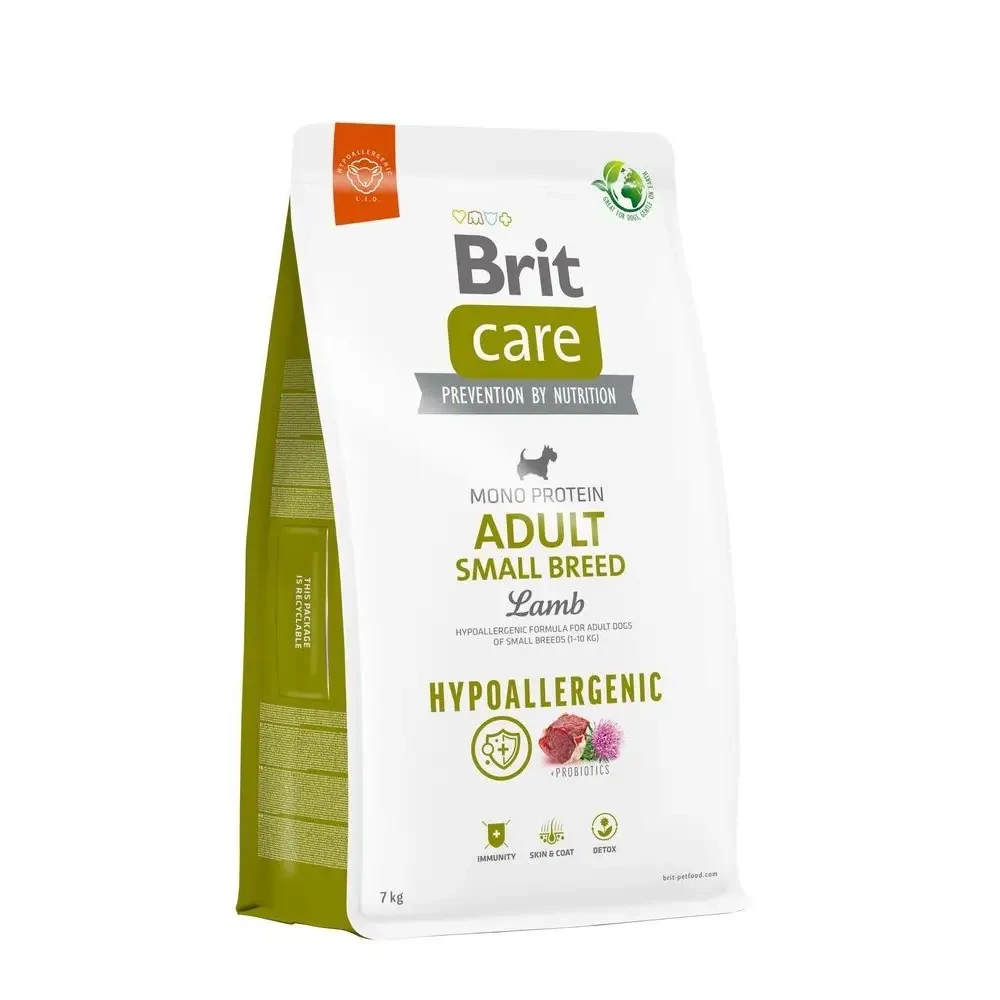 Корм для дорослих собак дрібних порід (вагою до 10 кг) Brit Care Adult Small Breed, 7,5 кг (ягня), фото 1