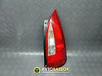 Стоп фонарь задний правый CB0151150A на Mazda Premacy 1999-2005 год