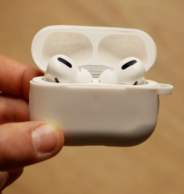 Захисні Силіконові Чохли на AirPods Pro/Pro2, 4 кольори Airpods Pro 2, Білий