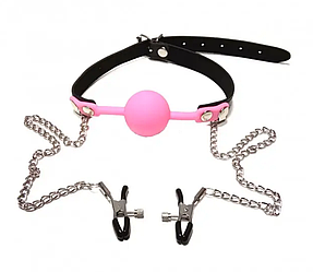 Кляп з кулькою та затискачами для сосків DS Fetish Locking gag with nipple clamps black/pink, 4 см.