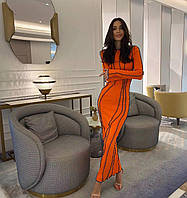 IZI Осеннее женское платье в рубчик в длине миди с рельефными швами (черный, белый, оранжевый, серый)