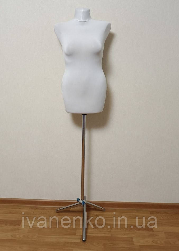 Манекен жіночий на тринозі  44 розмір, фото 1