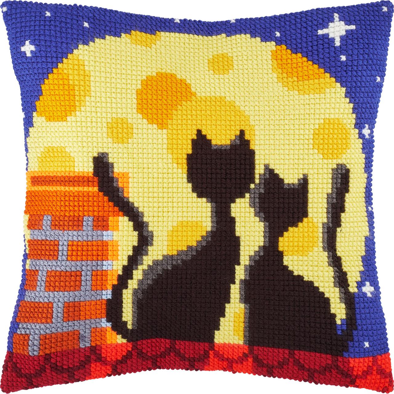 Набір для вишивання декоративної подушки Чарівниця Коти на даху 40×40 см Z-79 SC, код: 7243417