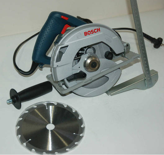 Акция! Пила дисковая Bosch GKS 600, (06016A9020)