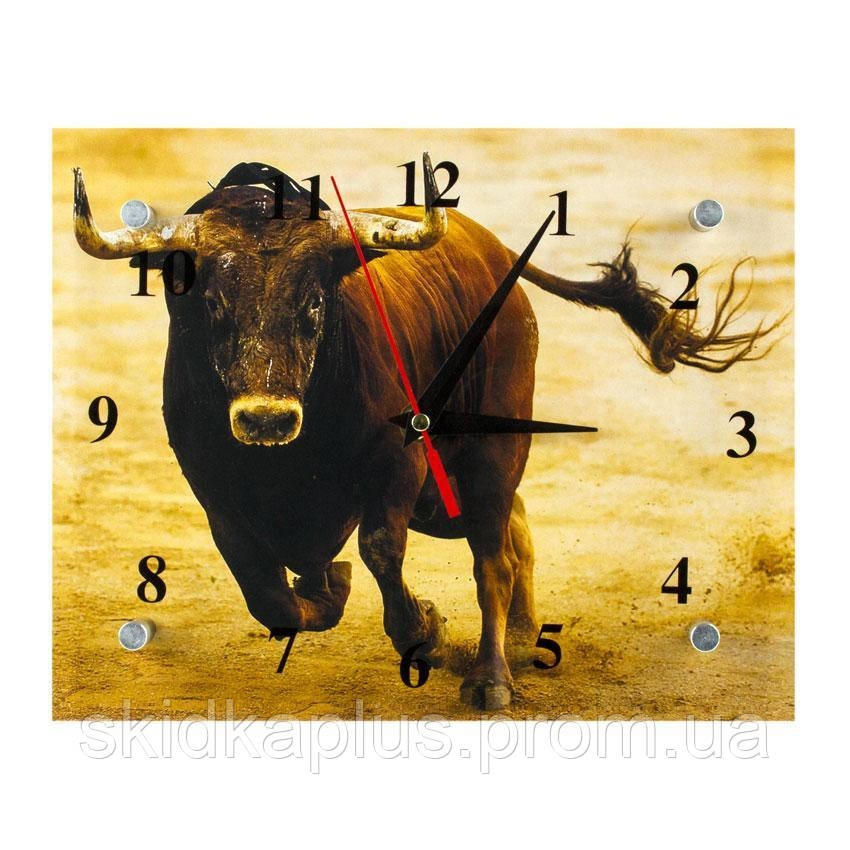 Годинник настінний ДомАрт СГ2 Бик Корида Год бика Тихий хід 20х25х5 см (25591) SP, код: 6154345
