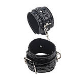 Лакові наножники на ланцюжку Chisa Surrender Ankle Restraints SP, код: 7728776, фото 2