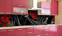 Наклейка виниловая кухонный фартук Zatarga Черный шелк и красные розы 600х3000 мм GT, код: 5562108