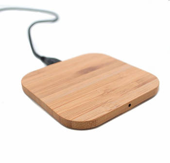 Дерев'яна бездротова зарядка в офіс Wood Charge бездротова станція для заряджання телефона