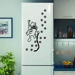 Вінілова наклейка на холодильник — кіт і лапки (від 15х15 см)