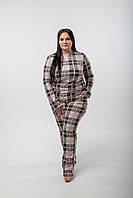 Женская пижама бежевого цвета в клетку - кофточка с брюками, трикотаж
