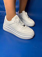 Білі жіночі кросівки на високій платформі Кросівки жіночі білі демісезонні весінні А12231051