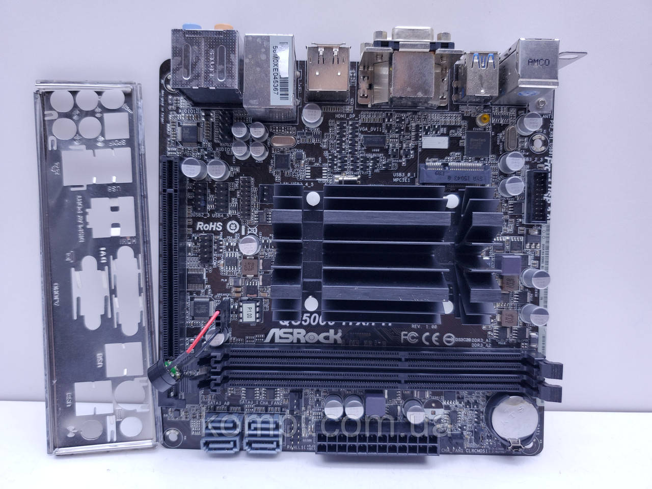 Материнська плата ASRock QC5000-ITX/PH (AMD FT3 Kabini A4-5050/5000, mini-ITX, DDR3,б/у)