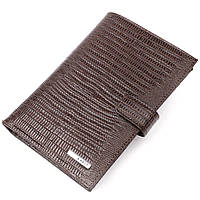 Лакированное мужское портмоне с хлястиком из натуральной фактурной кожи KARYA 21194 Коричневы GT, код: 7708781