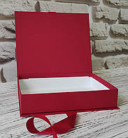 Коробка шкатулка з стрічками, розмір 25*20*5 см, колір бордовий матовий