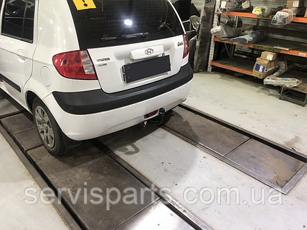 Фаркоп Hyundai Getz 2005-2010 (Хендай Гетц) польський, гак на болтах, фото 1