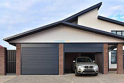 Гаражні ролетні ворота