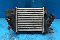 Радиатор интеркулера ЛЕВЫЙ 2.5TDI AUDI A4 B6-B7 2000-2006 8E0145805P