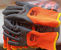 Перчатки рабочие утепленные трикотажные+латекс усиленные с защитным покрытием WERK WE2133 черно-оранжевые