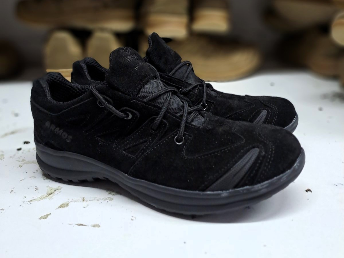 Кросівки літні чоловічі Armos чорні замшеві, підошва гума, розмір 40 41 42 43 44 45