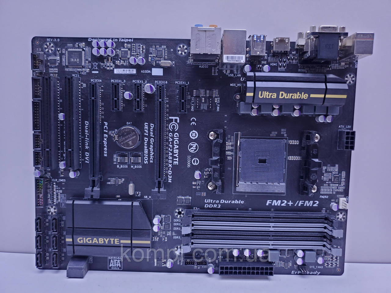 Материнська плата sFM2+ GIGABYTE GA-F2A88X-D3H (Socket FM2+,DDR3,б/у)