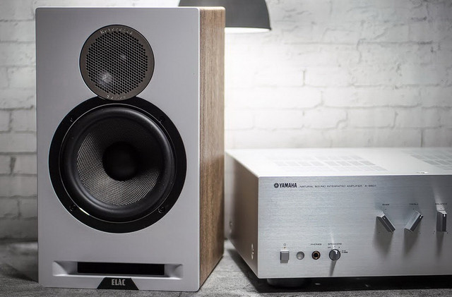 Elac Debut Reference DBR62 