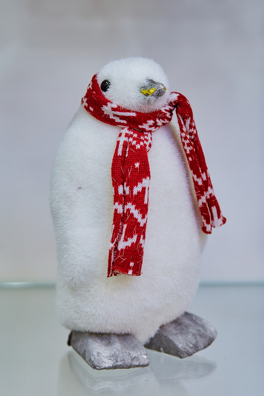 Фігурка Новорічна Пінгвін У Шарфіку