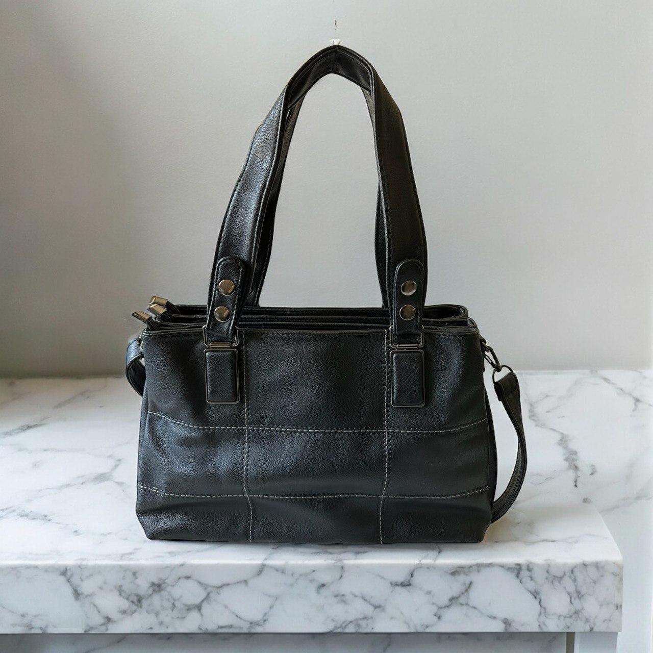 Сумка тоут жіноча Betty Pretty зі шкіри чорна 955R959BLK
