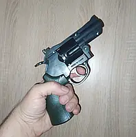 Детский игрушечный пистолет с мягкими зарядами. Револьвер Смит и Вессон ZP 05 зеленый