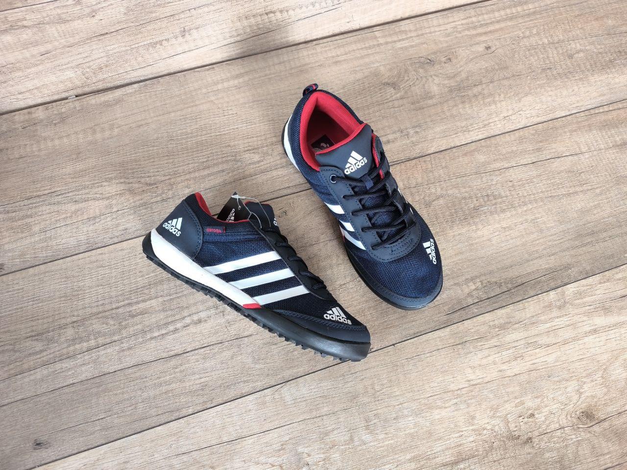 ADIDAS кроссовки синие на белой плоской подошве и белыми полосами с фирменым логотипом