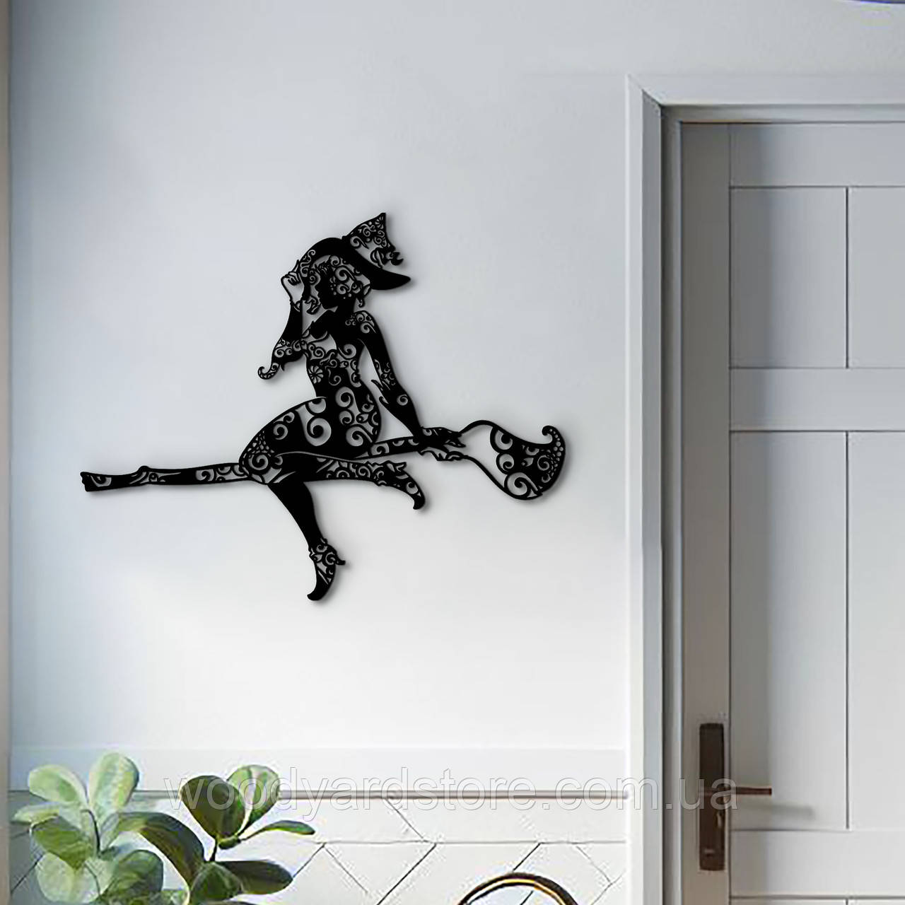 Картина лофт, настінний декор для дому "Відьма на мітлі", декоративне панно 20x25 см