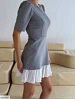 Трикотажне коротке міні жіноче плаття з відрізною талією і білою плісованою вставкою внизу арт 254