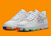 Кроссовки мужские Nike Psychedelic Doodles Appear Atop Yet Another Air Force 1 (DV1366-111) 4 GR, код: 7719362