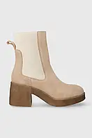 Urbanshop com ua Замшеві черевики Charles Footwear Bea жіночі колір бежевий каблук блок Bea.Boots.Sabbia