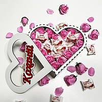 Подарок с розовыми розами и раффаэлло PRO 30х25 см 30 шт Розовый GT, код: 7784262