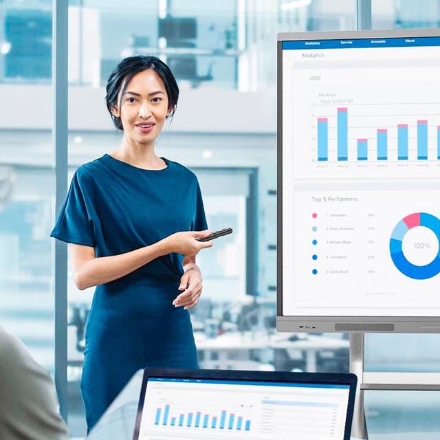 Презентер Hoco GM200 100 метров на батарейках Презентер Hoco GM200 100 метров на батарейках