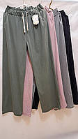 Женские джинсовые штаны широкие с карманами батал размеры 50-64, цвета миксом