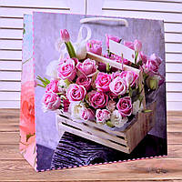 Пакет подарочный бумажный глянец 23 х 23 х 10см, розы в корзине