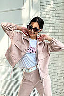 Женская куртка-блейзер, свободная с карманами, из замши на дайвинге. Розовая S-M