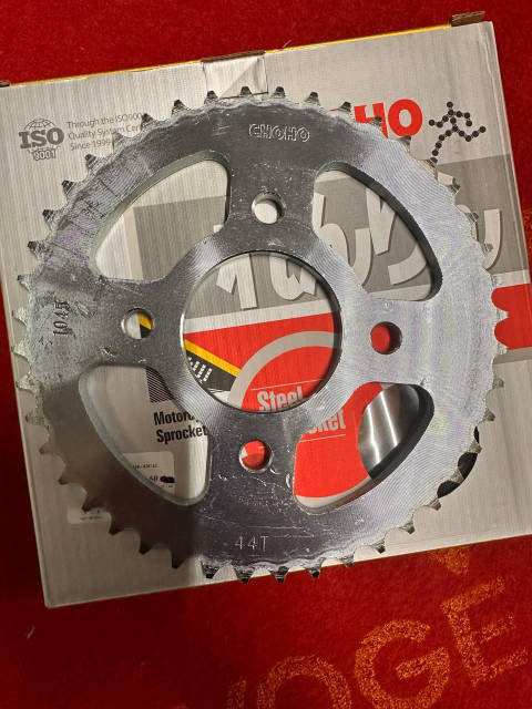 Звезда задняя 428*44Т LIFAN LF150-10B, Lifan Irokez 150, Kanuni