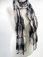 Шарф Марта (з тороками) чорний/білий
