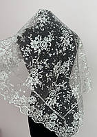 Жіночий кремовий платок з сріблом