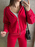 Червоно-малиновий жіночий прогулянковий костюм на змійці з капюшоном, фото 5