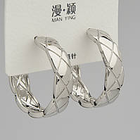 Сережки кільця гвоздик сріблястого кольору неіржавка сталь 952S з візерунками розмір 27х6 мм